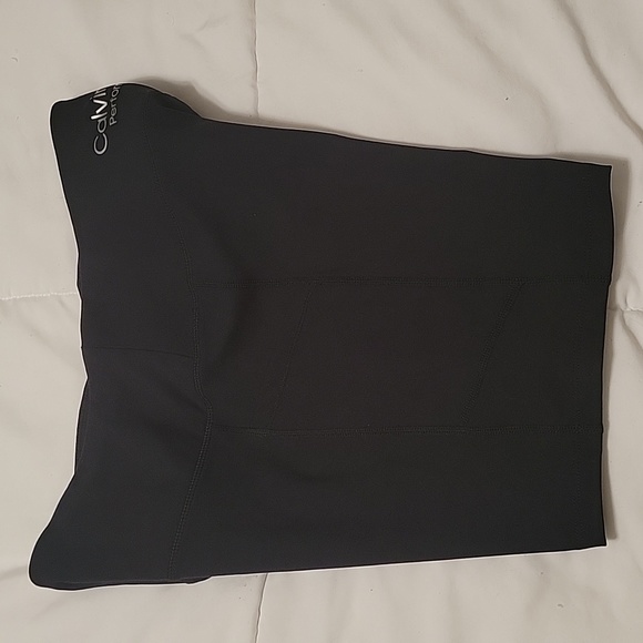 Calvin Klein Performance High Waist shorts - Picture 3 of 5